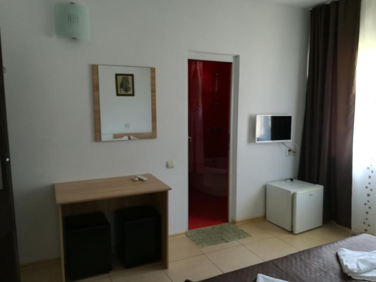 Casa Mevas Hotel Costinesti Buitenkant foto